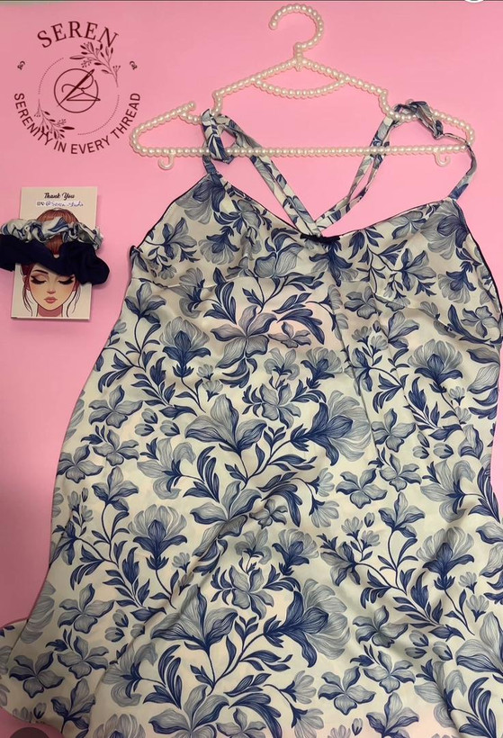 پیراهن ماه پوش