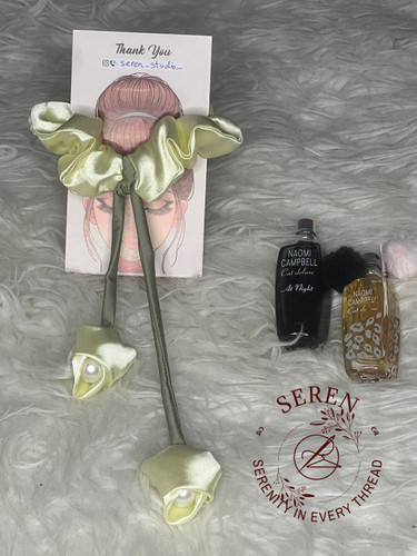 اسکرانچی ساتن آویز لاله- زرد کره ای